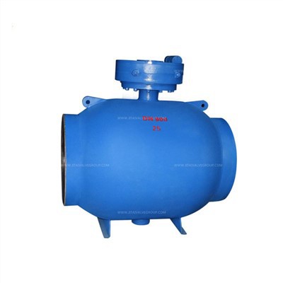 Comhlaí Liathróid Táthaithe go hiomlán le Cruach Carbóin